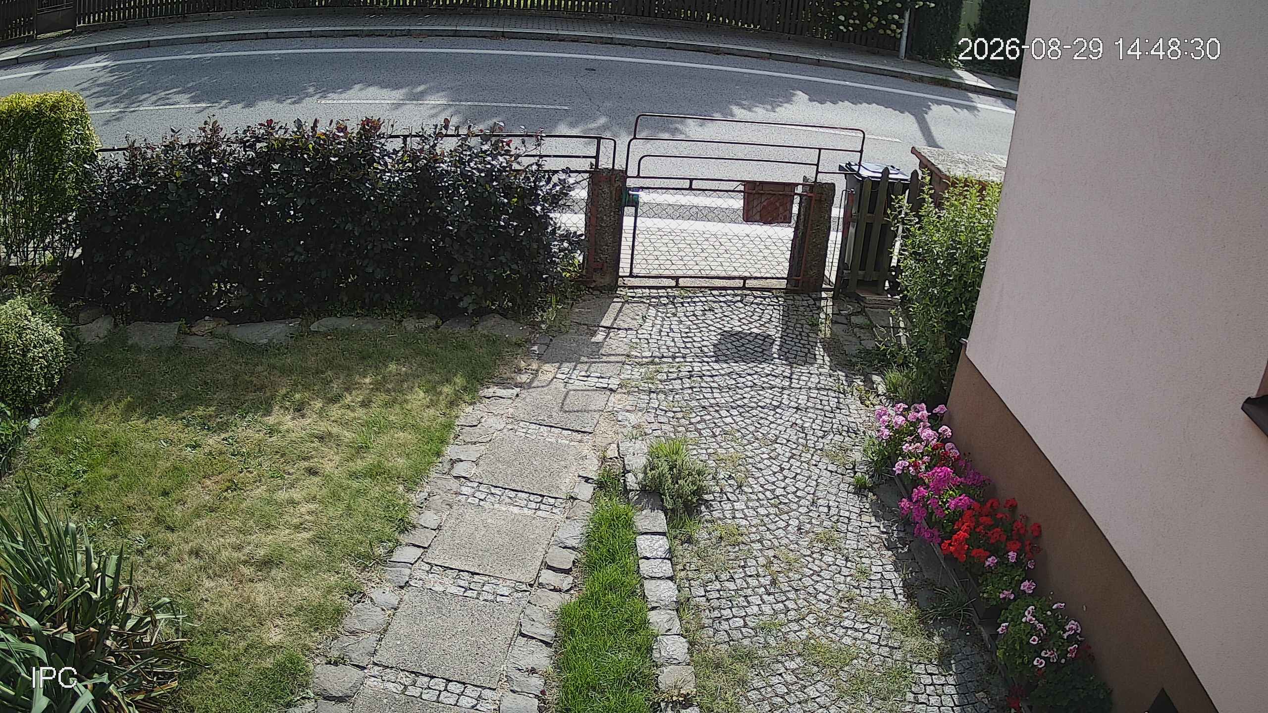 Capture